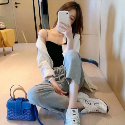像火花像蝴蝶 海报